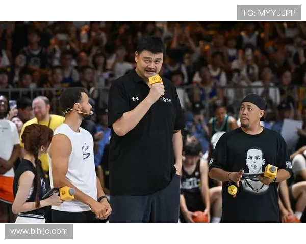 当女星邂逅姚明的瞬间见证了友谊与体育的完美交融